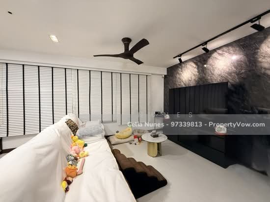 TAMPINES GREENLEAF