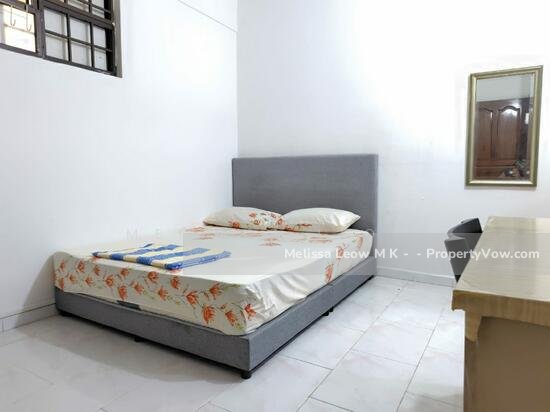 PEOPLE'S PARK CENTRE